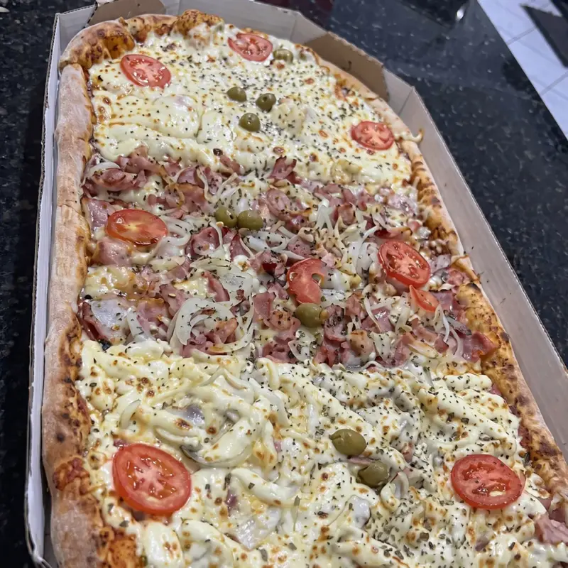 COMBO PIZZA TREM + REFRI 2L